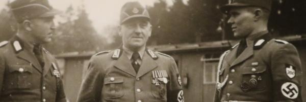 altes Foto - drei R.A.D. Führer - zwei mit Orden - Abteilung 204